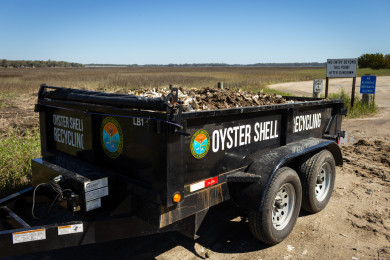 Black oyster recycling bin