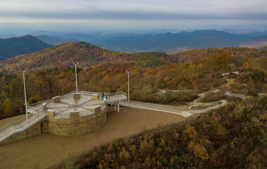 Sassafras Mountain, the highest point in South Carolina, in the fall. (SCDNR photo)