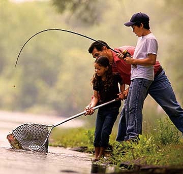 Family Fishing - Photo courtesy of 'Take me Fishing'